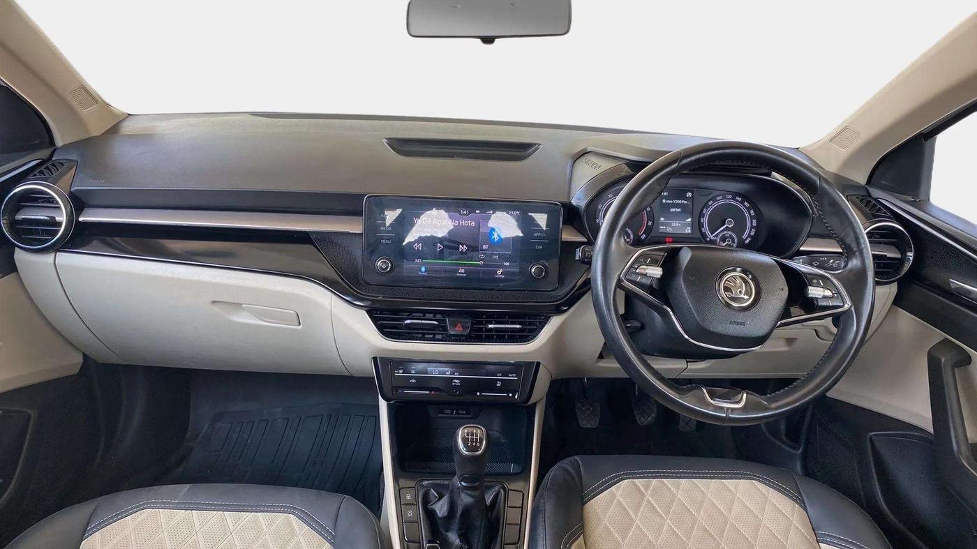 2022 Skoda SLAVIA AMBITION 1.0L TSI MT, Petrol, Manual, 41,414 km, Dashboard