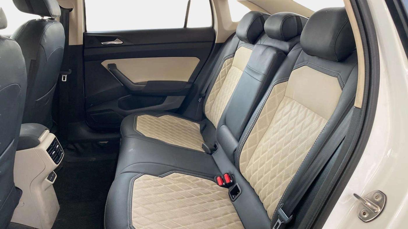 2022 Skoda SLAVIA AMBITION 1.0L TSI MT, Petrol, Manual, 41,414 km, Right Side Rear Door Cabin