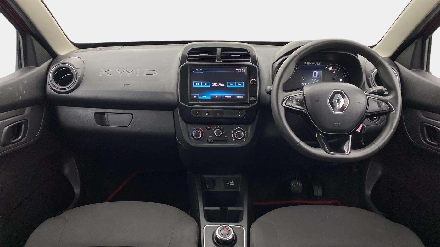 2023 Renault Kwid RXT 1.0 AMT, Petrol, Automatic, 8,398 km, Dashboard