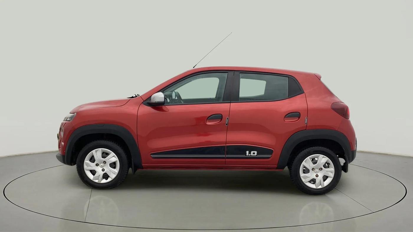 2023 Renault Kwid RXT 1.0 AMT, Petrol, Automatic, 8,398 km, Left Side
