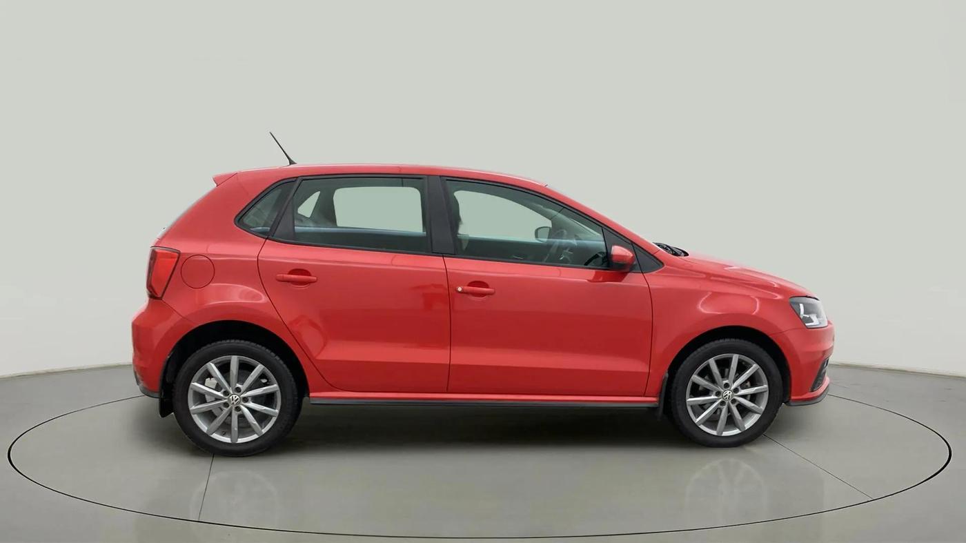 2021 Volkswagen Polo HIGHLINE PLUS 1.0, Petrol, Manual, 31,887 km, Right Side View