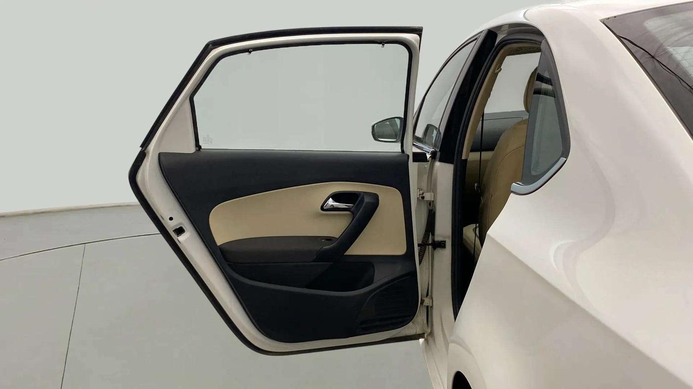 2020 Skoda Rapid 1.0 AMBITION TSI MT, Petrol, Manual, 97,482 km, LHS Rear Door