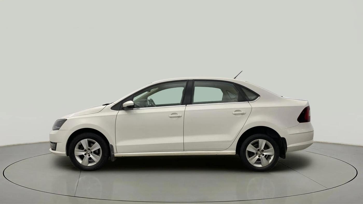 2020 Skoda Rapid 1.0 AMBITION TSI MT, Petrol, Manual, 97,482 km, Left Side