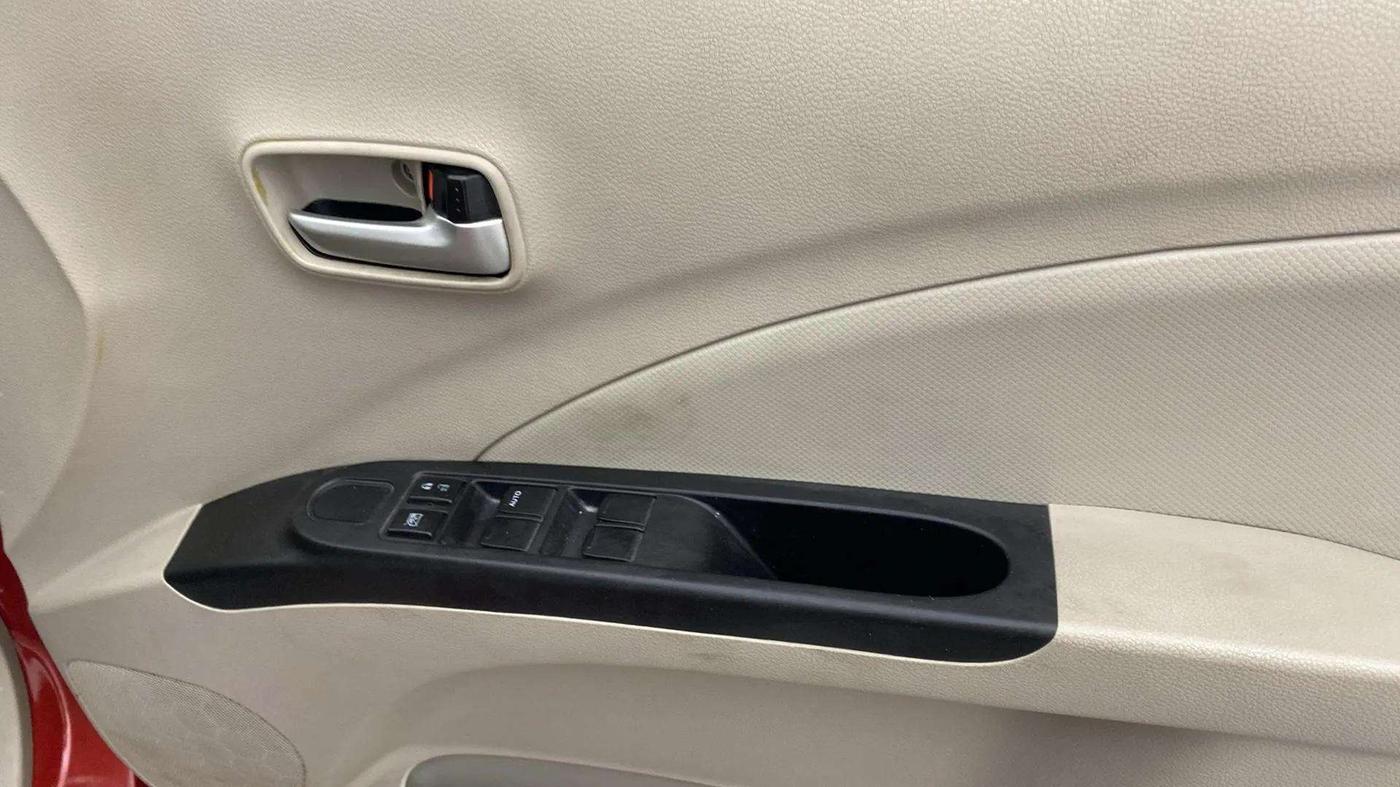 2019 Maruti Celerio VXI, Petrol, Manual, 55,080 km, Driver Side Door Panels Control