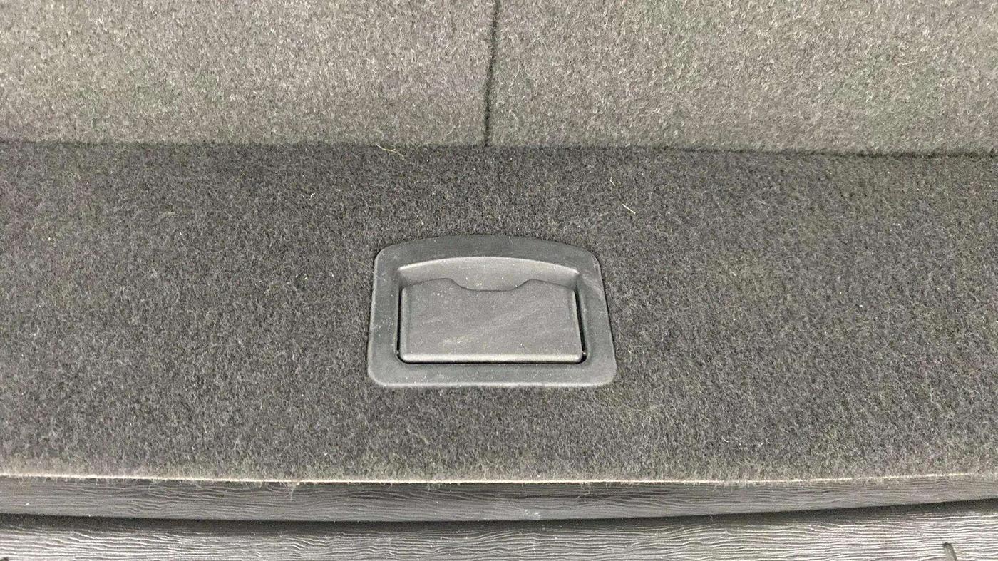2020 Mahindra XUV500 W5, Diesel, Manual, 48,063 km, Boot Open Zoomed View