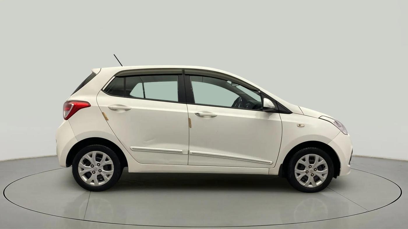 2014 Hyundai Grand i10 MAGNA 1.2 KAPPA VTVT, Petrol, Manual, 66,957 km, Right Side View