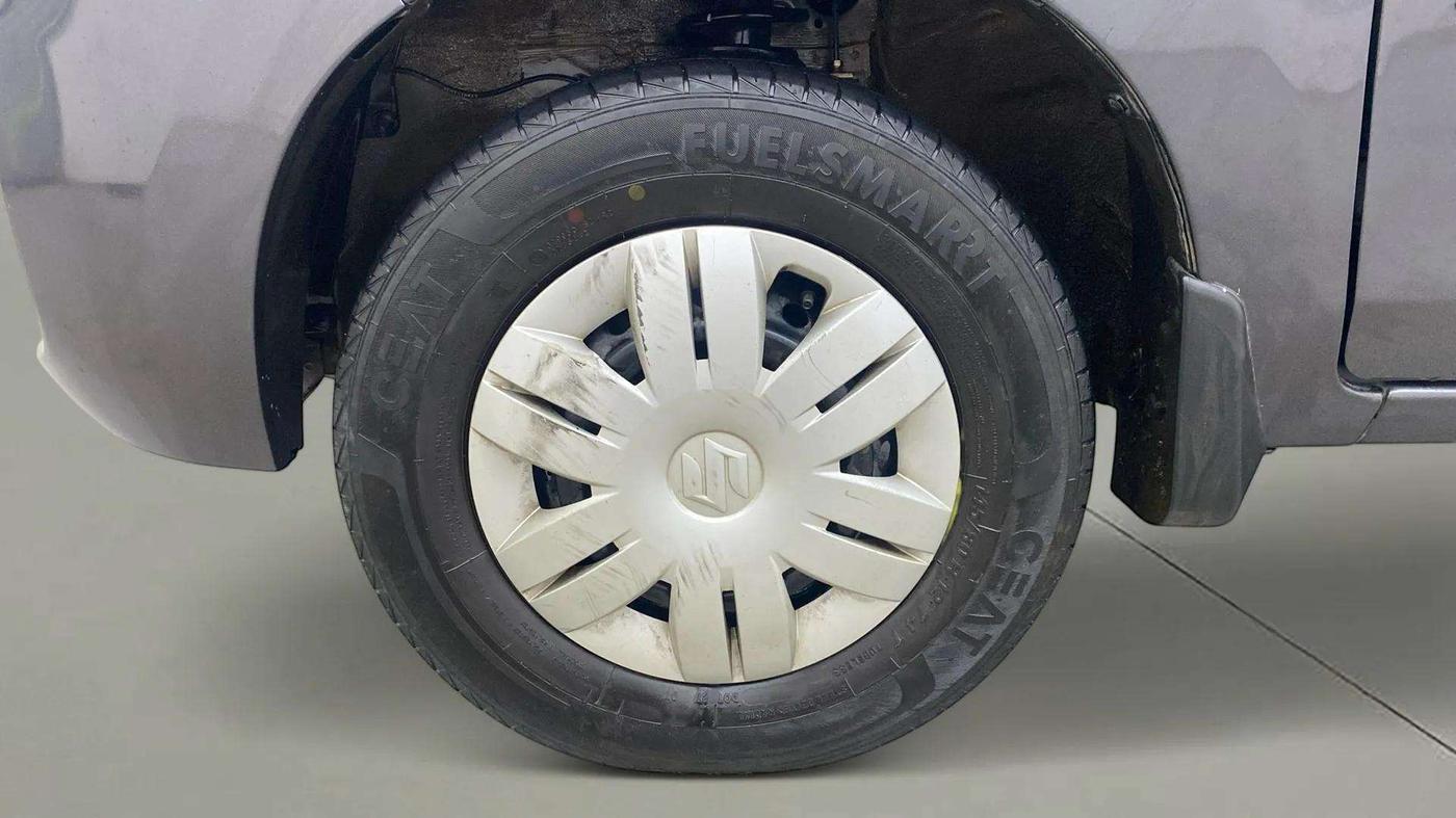 2021 Maruti Alto VXI, Petrol, Manual, 41,399 km, Left Front Wheel
