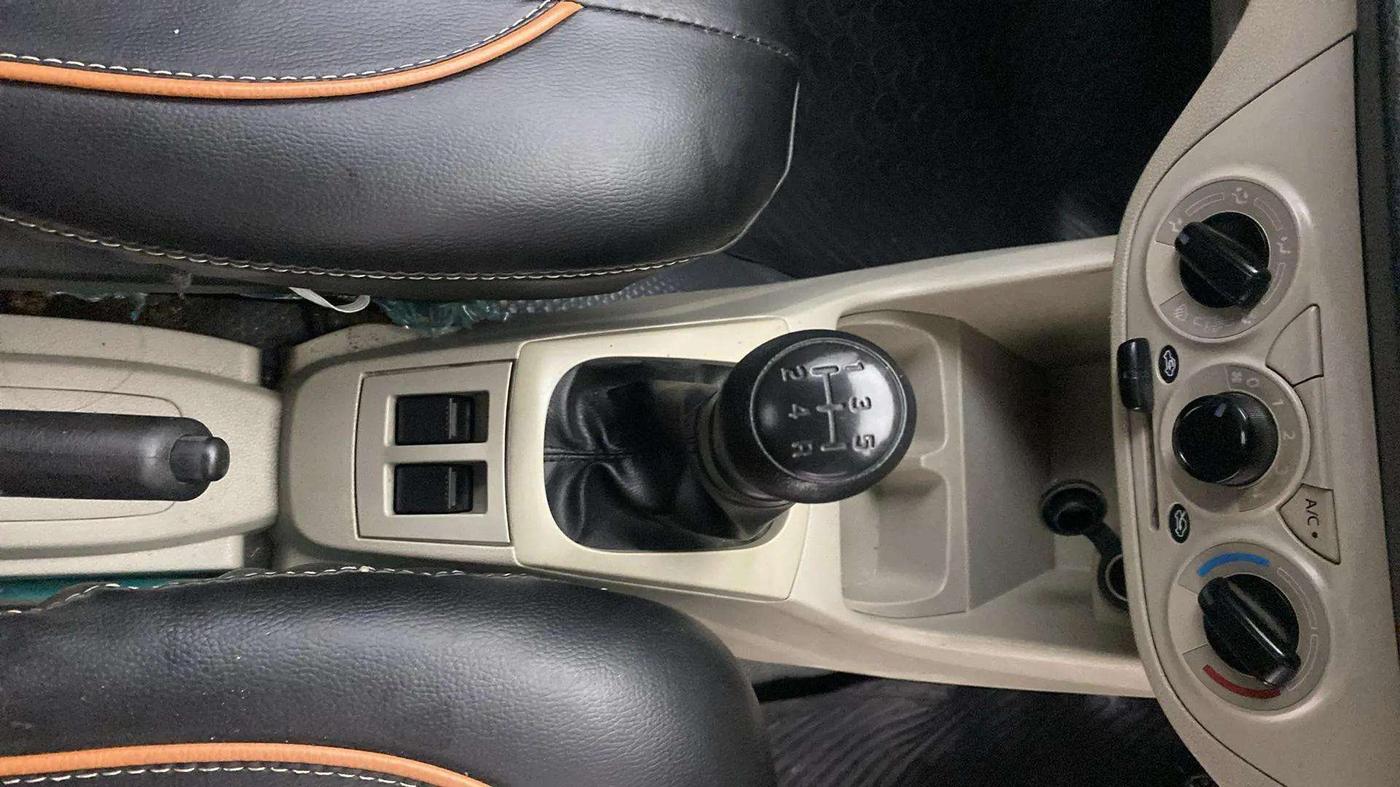 2021 Maruti Alto VXI, Petrol, Manual, 41,399 km, Gear Lever