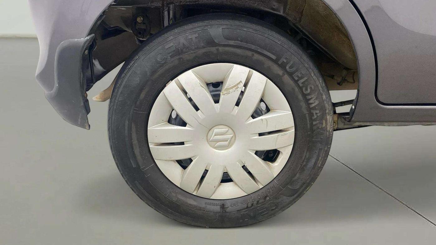 2021 Maruti Alto VXI, Petrol, Manual, 41,399 km, Right Rear Wheel