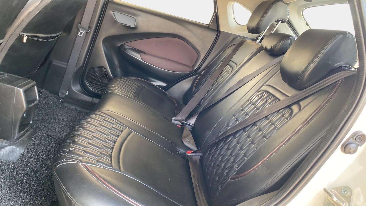2023 Maruti FRONX DELTA PLUS 1.2L AGS, Petrol, Automatic, 25,565 km, Right Side Rear Door Cabin