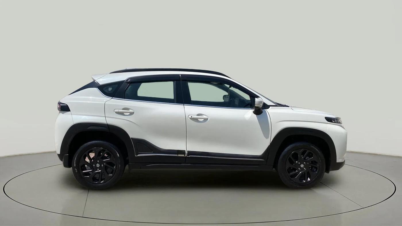 2023 Maruti FRONX DELTA PLUS 1.2L AGS, Petrol, Automatic, 25,565 km, Right Side