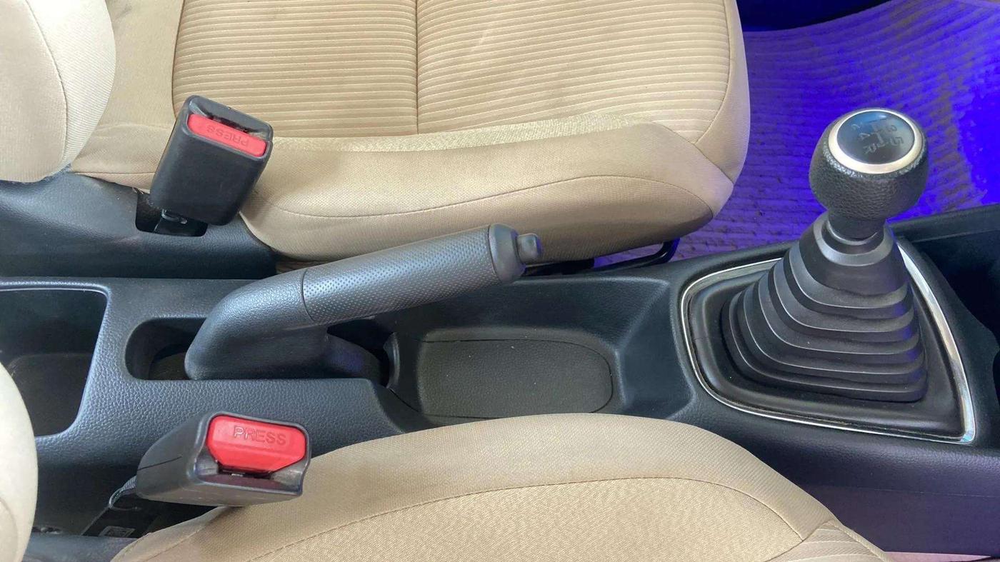 2020 Honda Amaze 1.2L I-VTEC S, Petrol, Manual, 47,857 km, Gear Lever