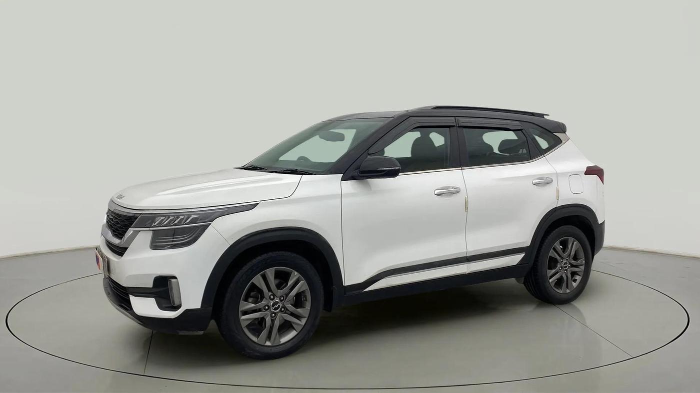 2022 KIA SELTOS HTX PLUS 1.5 DIESEL DUAL TONE, Diesel, Manual, 54,239 km, Left Front Diagonal