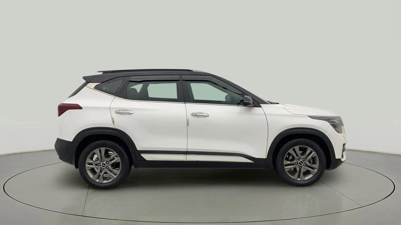 2022 KIA SELTOS HTX PLUS 1.5 DIESEL DUAL TONE, Diesel, Manual, 54,239 km, Right Side View