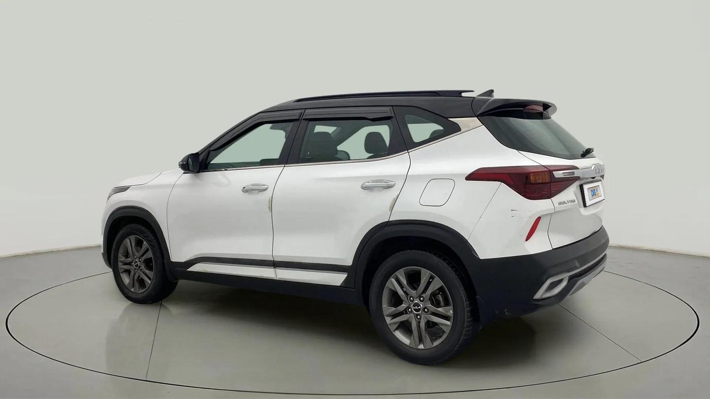 2022 KIA SELTOS HTX PLUS 1.5 DIESEL DUAL TONE, Diesel, Manual, 54,239 km, Left Back Diagonal