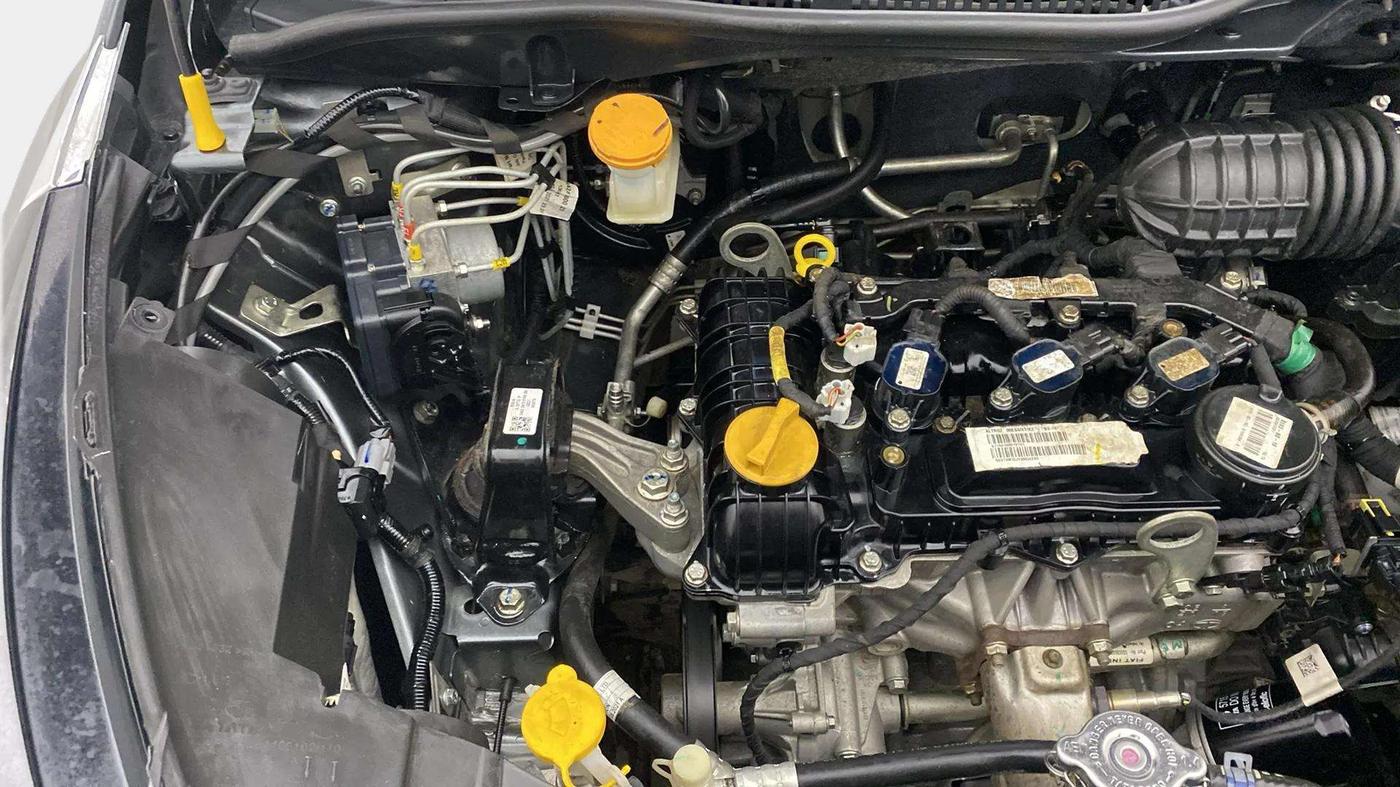 2021 Tata ALTROZ XZ PLUS PETROL, Petrol, Manual, 6,149 km, Engine View - Right