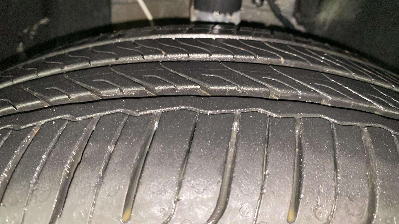 2021 Tata ALTROZ XZ PLUS PETROL, Petrol, Manual, 6,149 km, Right Front Tyre Tread