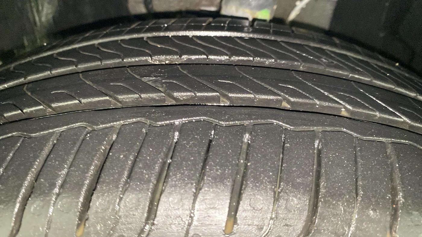 2021 Tata ALTROZ XZ PLUS PETROL, Petrol, Manual, 6,149 km, Left Front Tyre Tread