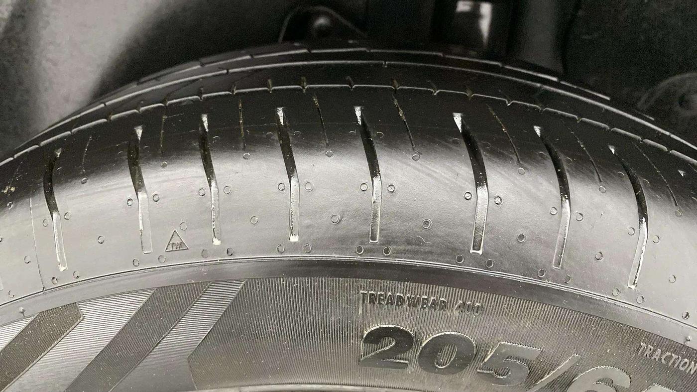 2023 Hyundai Creta E 1.5 PETROL, Petrol, Manual, 8,513 km, Left Rear Tyre Tread