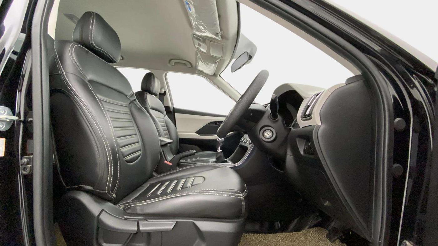 2023 Hyundai Creta E 1.5 PETROL, Petrol, Manual, 8,513 km, Right Side Front Door Cabin