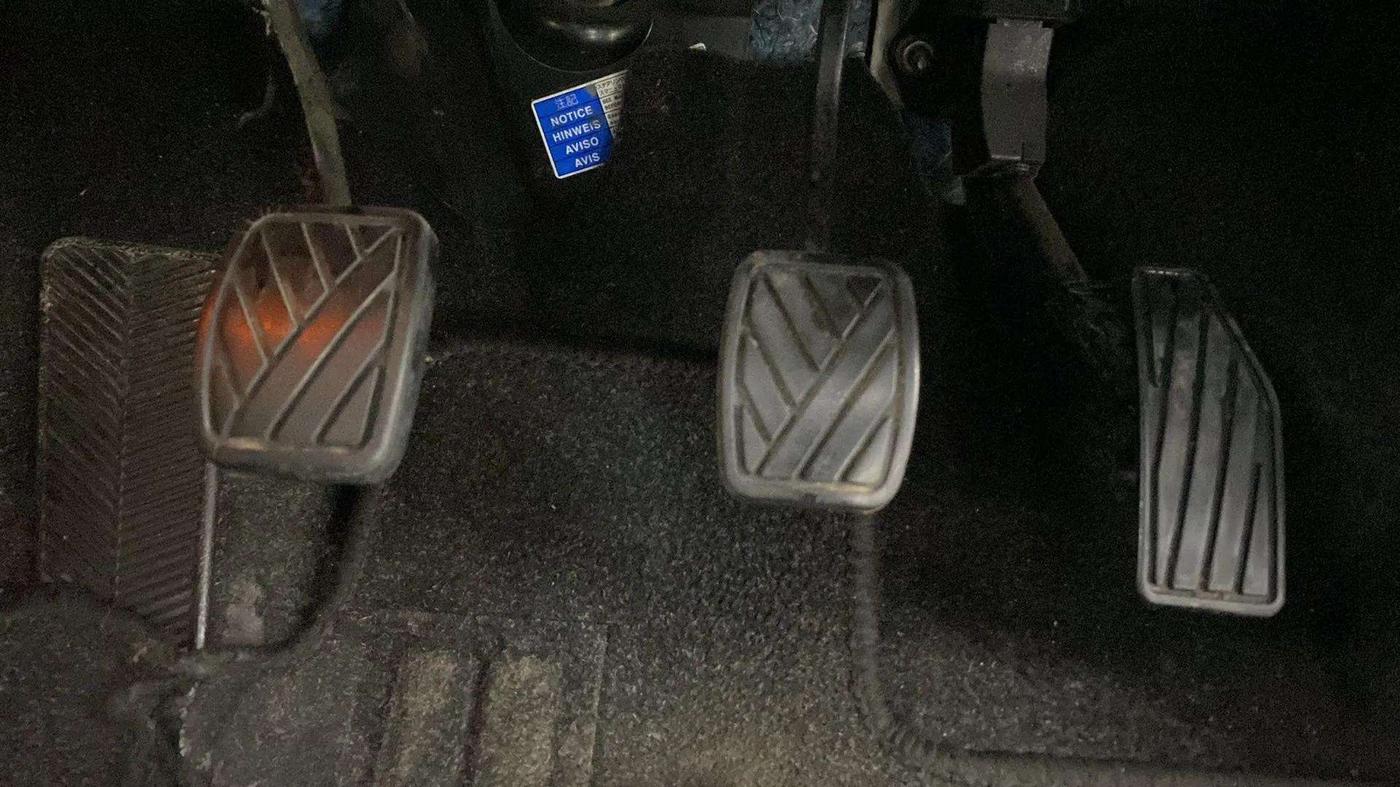 2021 Maruti Baleno ZETA PETROL 1.2, Petrol, Manual, 48,354 km, Pedals
