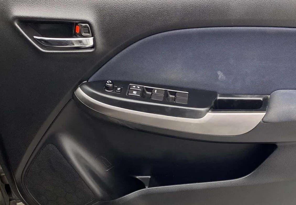 2021 Maruti Baleno ZETA PETROL 1.2, Petrol, Manual, 48,354 km, Driver Side Door Panels Control