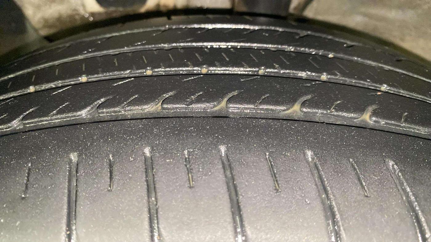2017 Hyundai Creta E PLUS 1.4 DIESEL, Diesel, Manual, 75,167 km, Left Front Tyre Tread