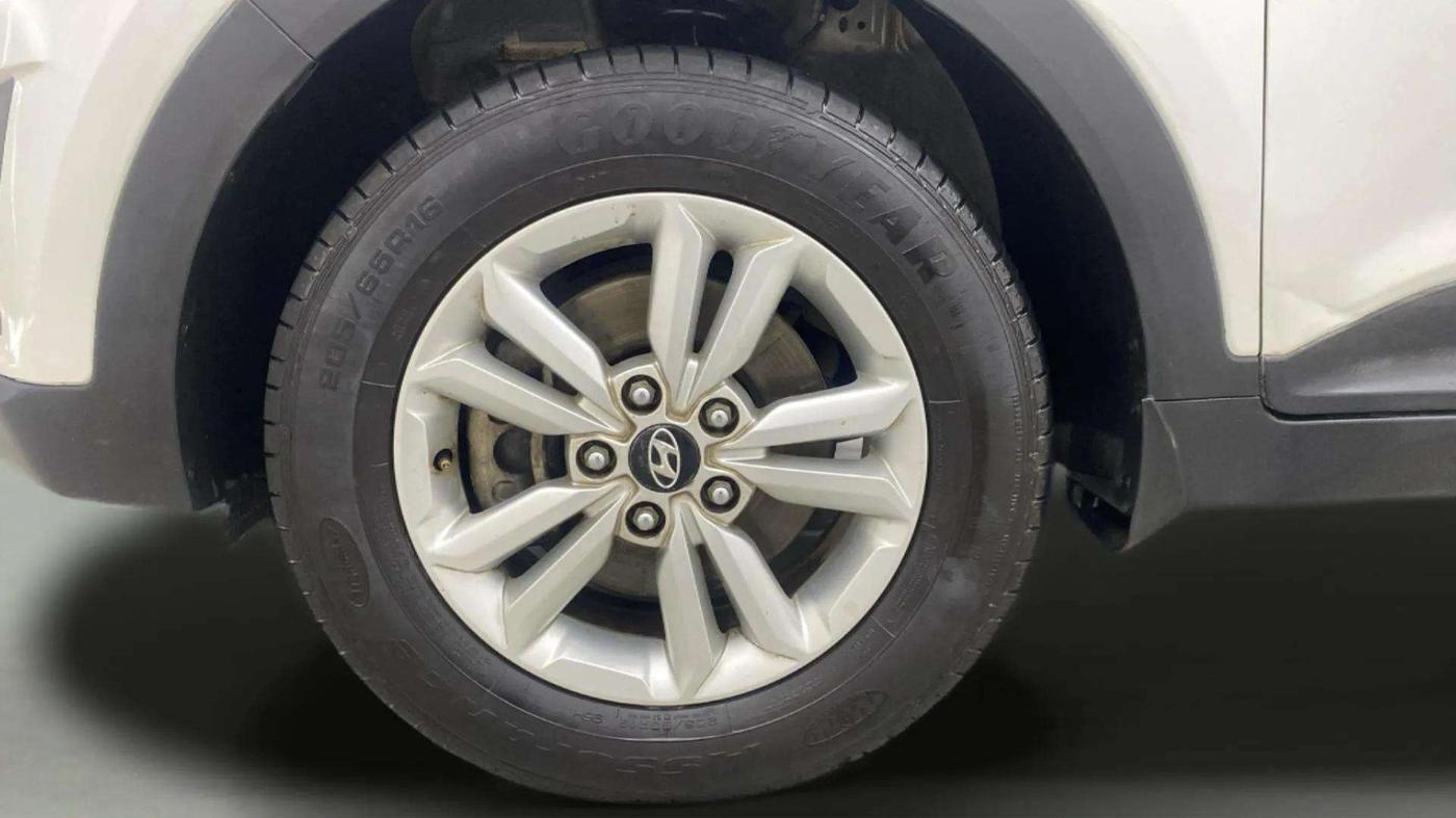 2017 Hyundai Creta E PLUS 1.4 DIESEL, Diesel, Manual, 75,167 km, Left Front Wheel