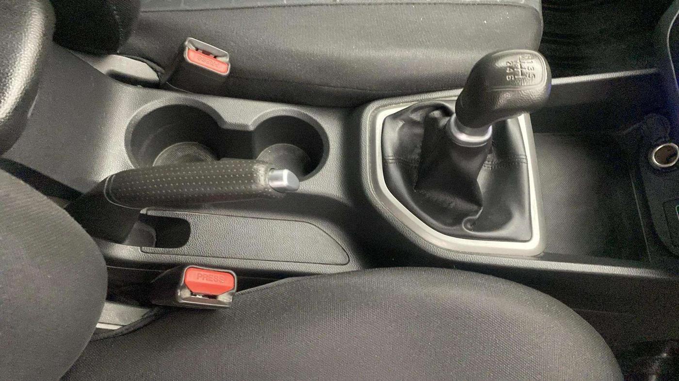 2017 Hyundai Creta E PLUS 1.4 DIESEL, Diesel, Manual, 75,167 km, Gear Lever