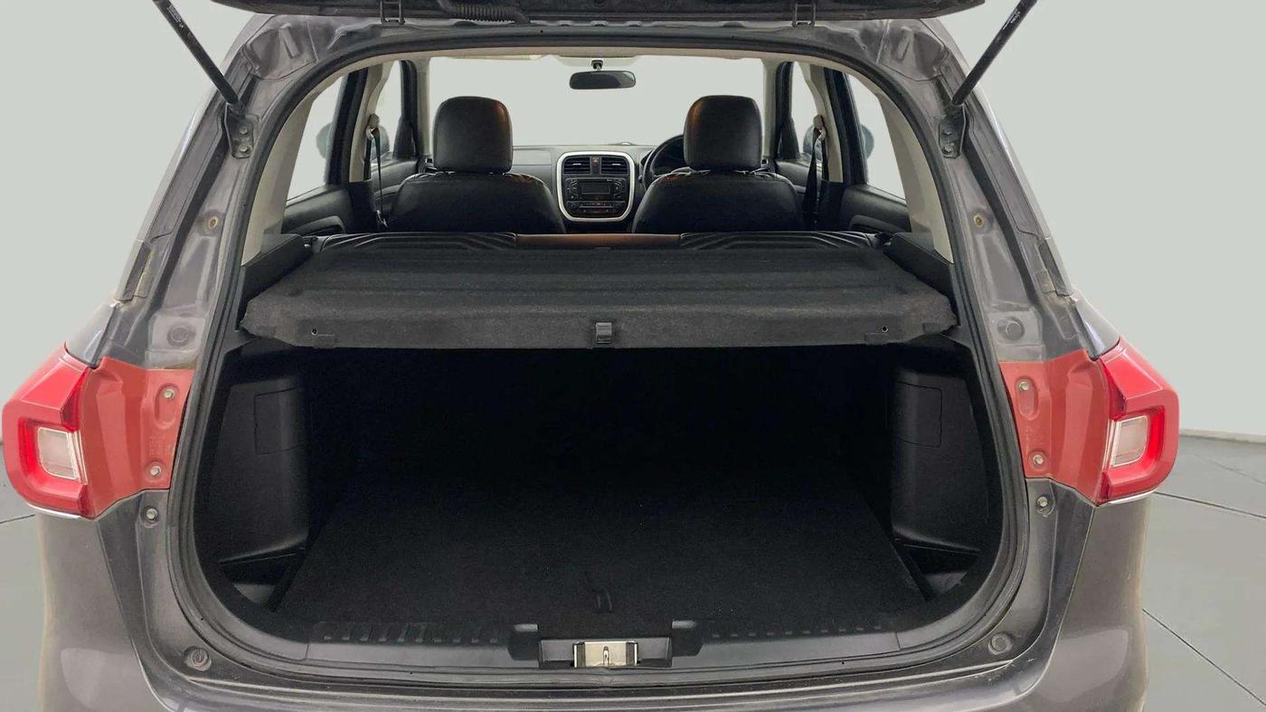 2020 Maruti Vitara Brezza LXI, Petrol, Manual, 50,566 km, Boot Inside