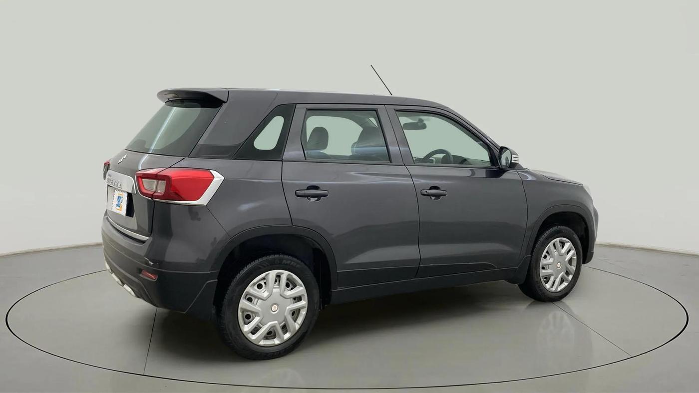 2020 Maruti Vitara Brezza LXI, Petrol, Manual, 50,566 km, Right Back Diagonal