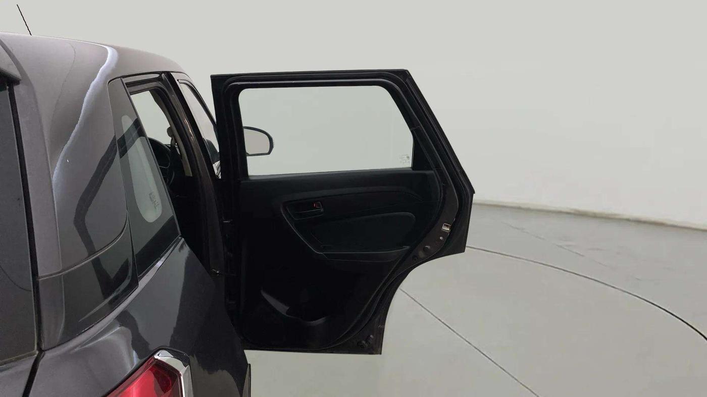 2020 Maruti Vitara Brezza LXI, Petrol, Manual, 50,566 km, RHS Rear Door