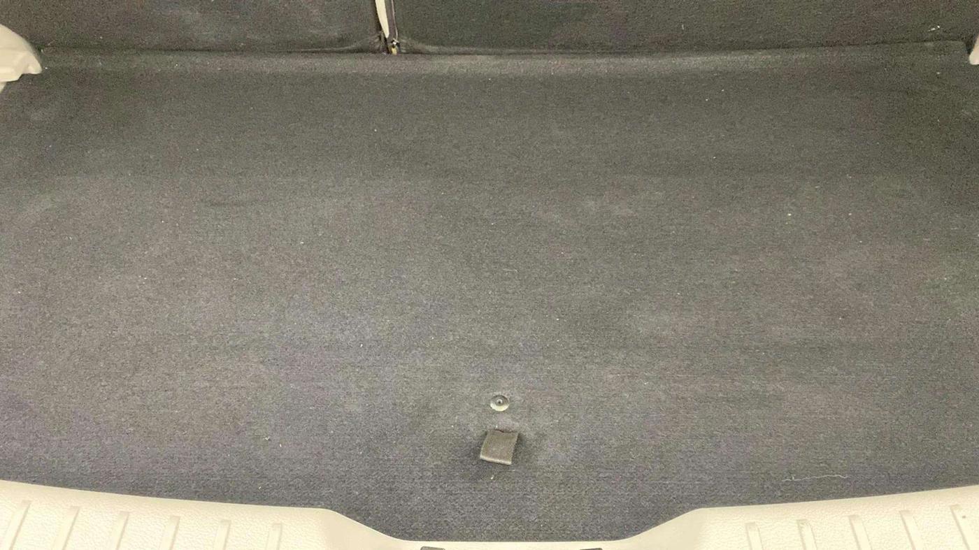 2022 Mahindra XUV300 W8 (O) 1.2 PETROL, Petrol, Manual, 20,839 km, Boot Open Zoomed View