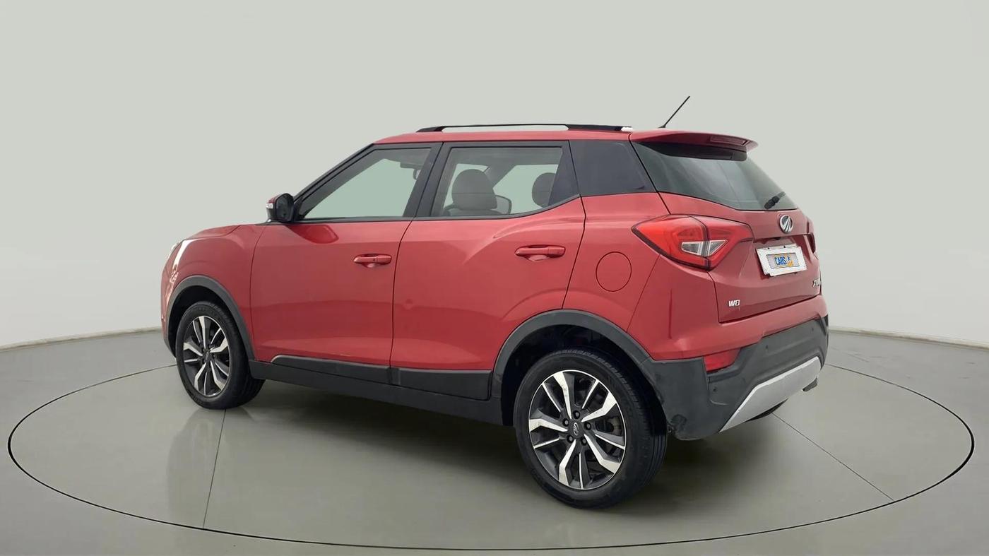 2019 Mahindra XUV300 W8 (O) 1.5 DIESEL, Diesel, Manual, 58,358 km, Left Back Diagonal