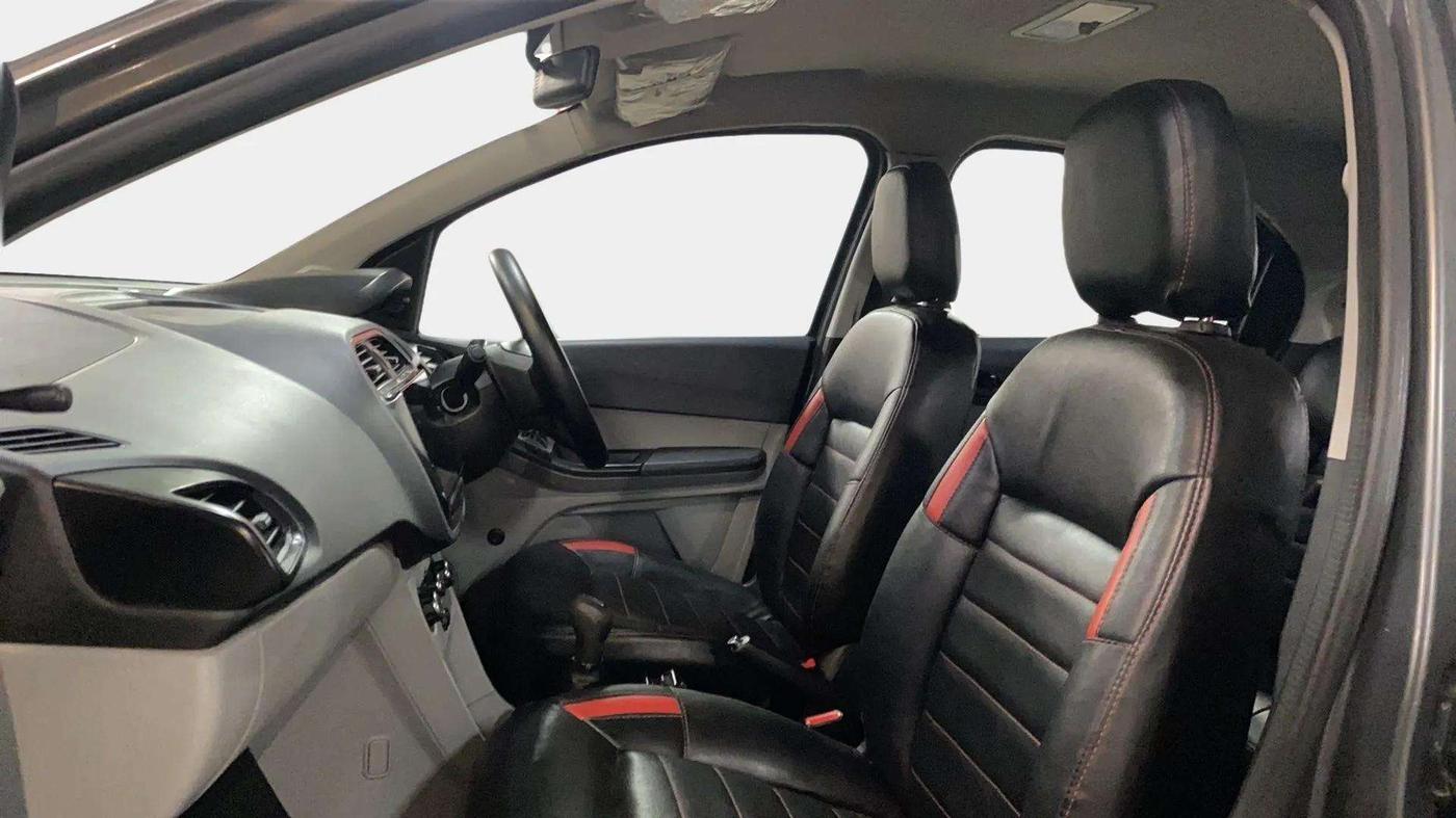 2021 Tata Tiago XE PETROL, Petrol, Manual, 24,005 km, Right Side Front Door Cabin