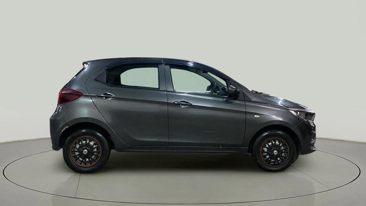 2021 Tata Tiago XE PETROL, Petrol, Manual, 24,005 km, Right Side View