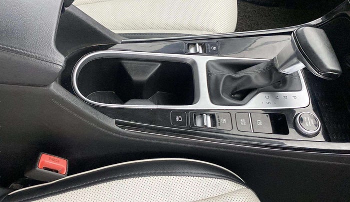 2022 Hyundai Creta SX (O) AT 1.5 DIESEL, Diesel, Automatic, 57,894 km, Gear Lever