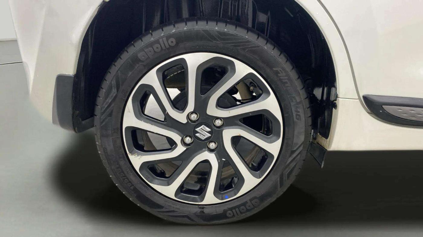 2023 Maruti Baleno ALPHA PETROL 1.2, Petrol, Manual, 9,765 km, Right Rear Wheel