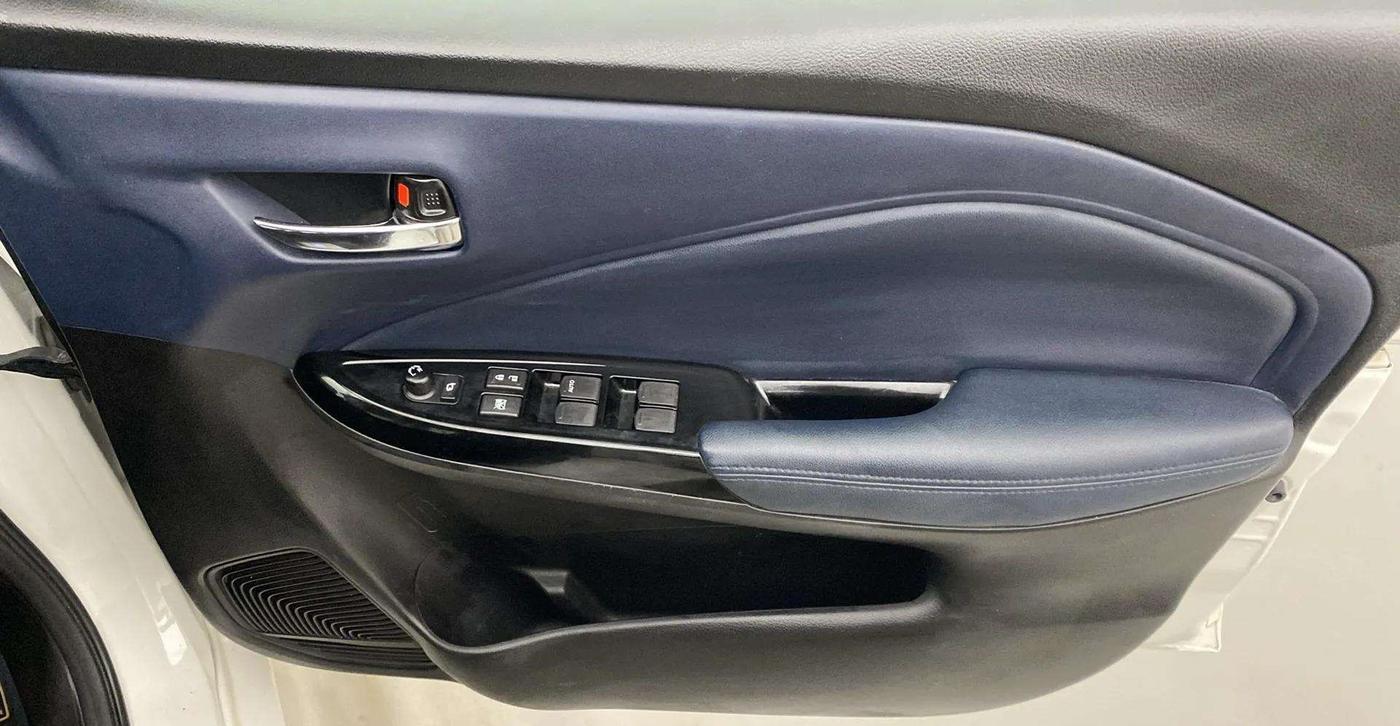 2023 Maruti Baleno ALPHA PETROL 1.2, Petrol, Manual, 9,765 km, Driver Side Door Panels Control