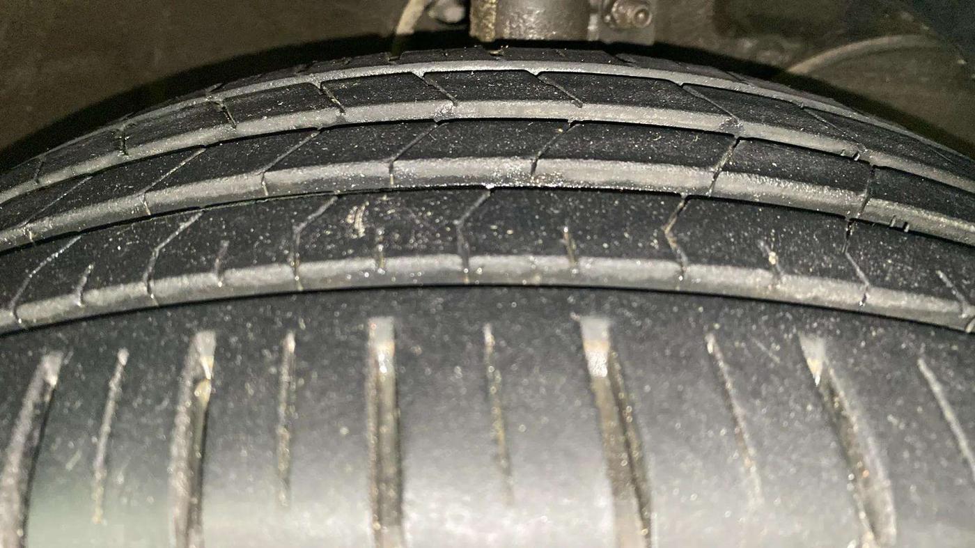 2023 Maruti Baleno ALPHA PETROL 1.2, Petrol, Manual, 9,765 km, Right Front Tyre Tread
