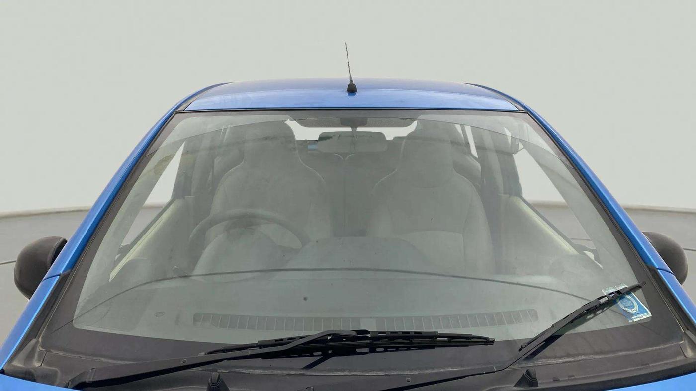 2012 Maruti A Star VXI, Petrol, Manual, 71,143 km, Front Windshield
