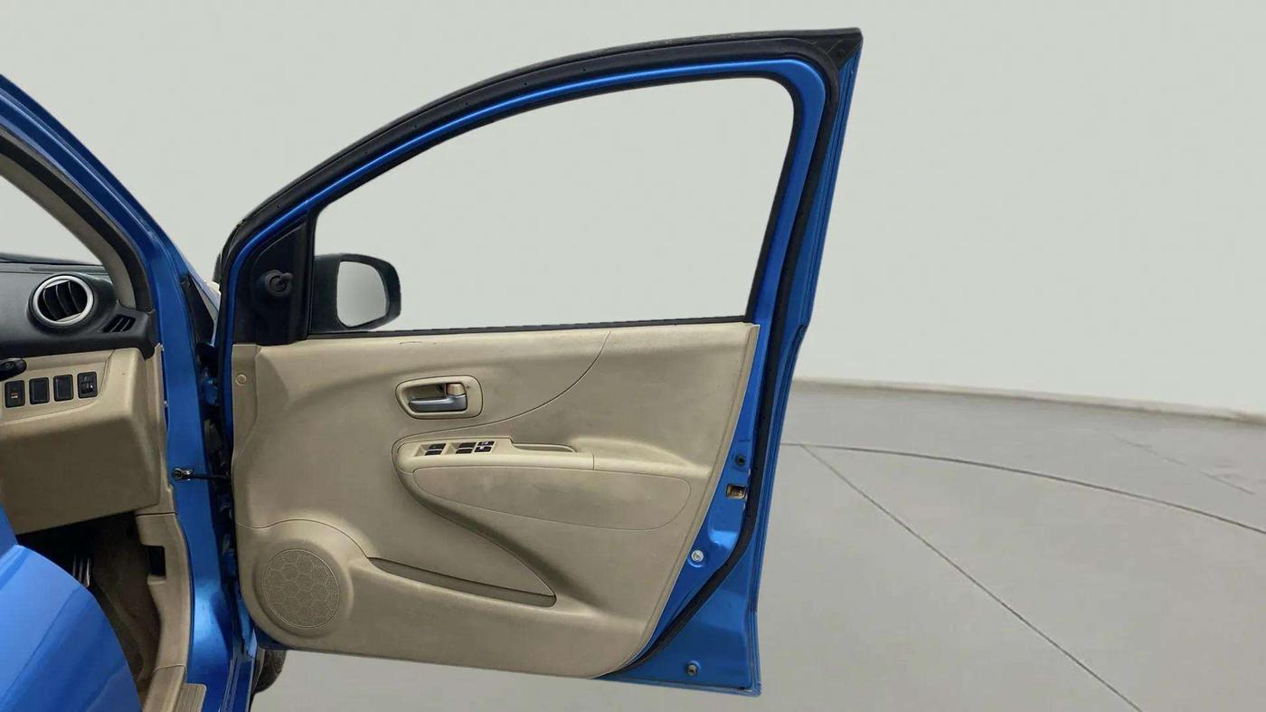 2012 Maruti A Star VXI, Petrol, Manual, 71,143 km, RHS Front Door