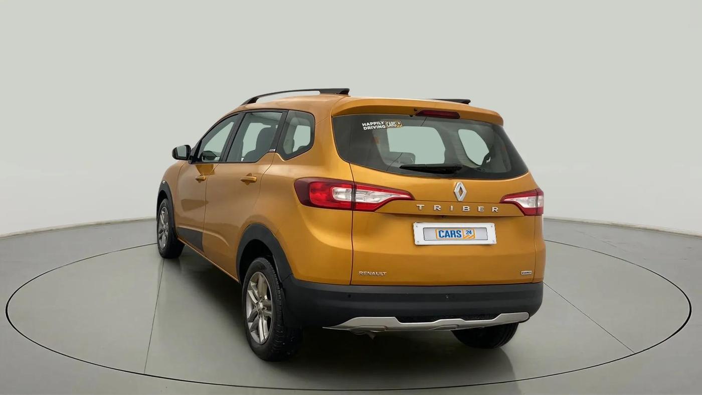 2020 Renault TRIBER RXZ, Petrol, Manual, 21,841 km, Left Back Diagonal