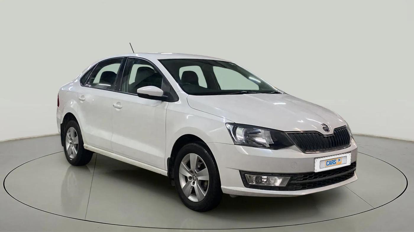 2018 Skoda Rapid AMBITION 1.6 MPI MT, Petrol, Manual, 62,989 km, SRP