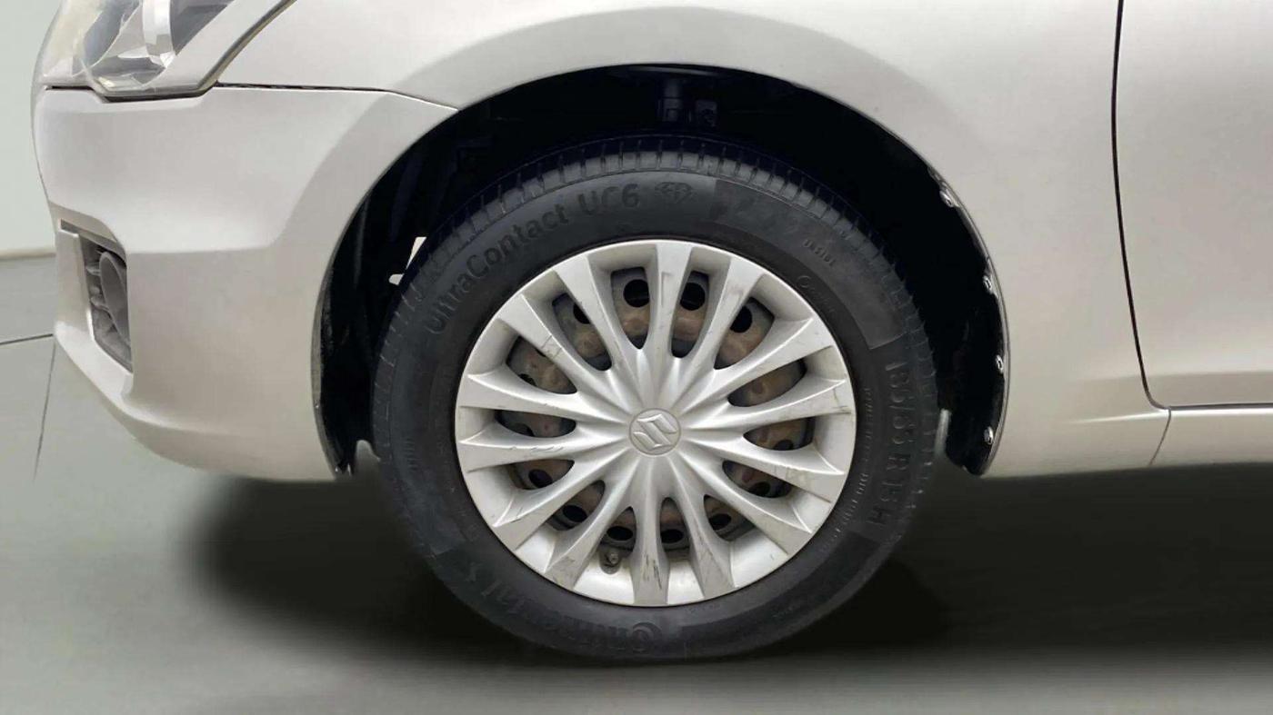 2014 Maruti Ciaz VXI+, Petrol, Manual, 33,001 km, Left Front Wheel