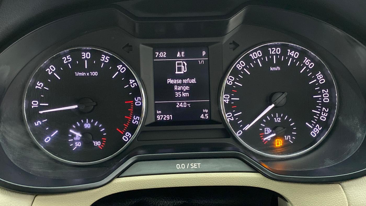 2017 Skoda Octavia 2.0 TDI STYLE PLUS AT, Diesel, Automatic, 97,547 km, Odometer Image