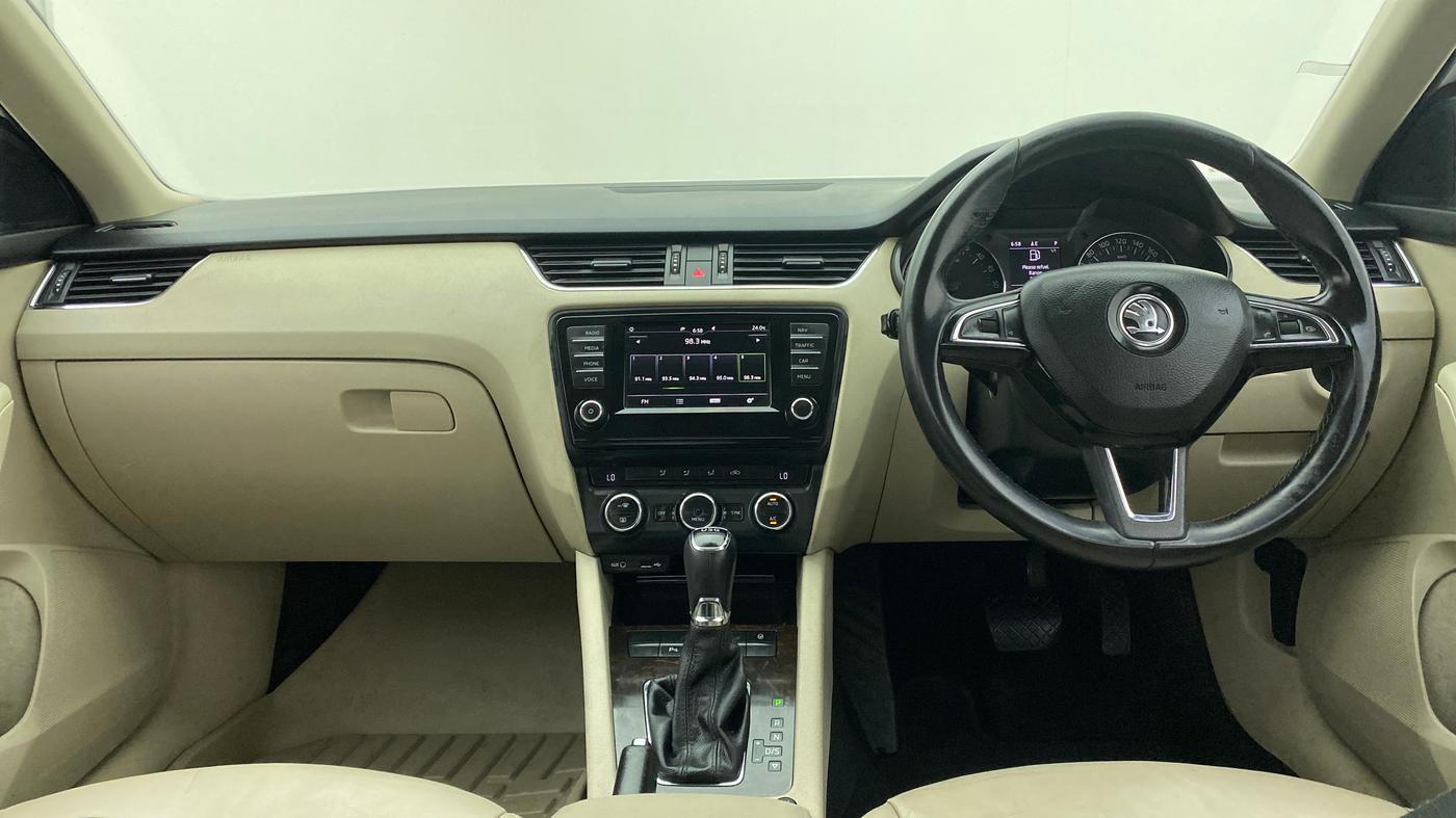 2017 Skoda Octavia 2.0 TDI STYLE PLUS AT, Diesel, Automatic, 97,547 km, Dashboard