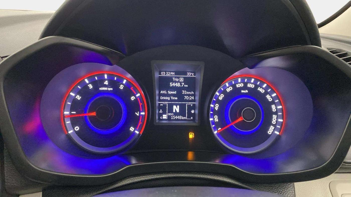 2022 Mahindra XUV300 W6 1.2 PETROL AMT, Petrol, Automatic, 15,960 km, Odometer Image