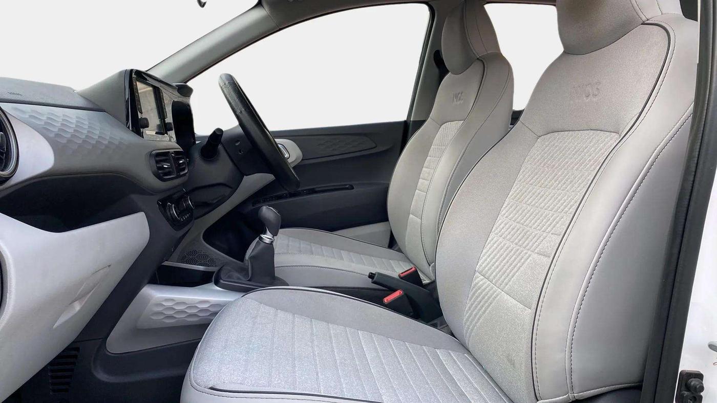 2023 Hyundai GRAND I10 NIOS SPORTZ 1.2 KAPPA VTVT, Petrol, Manual, 20,995 km, Right Side Front Door Cabin