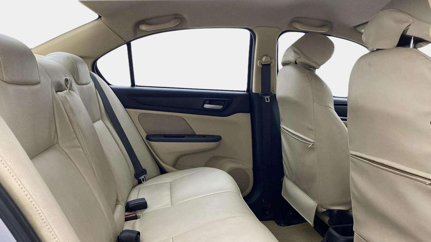 2019 Honda Amaze 1.2L I-VTEC VX, Petrol, Manual, 55,627 km, Right Side Rear Door Cabin